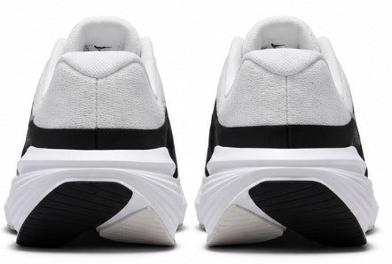 Nike Downshifter 14 – Summit White / Black / Metallic Silver