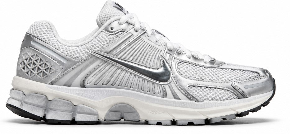 Nike Zoom Vomero 5 WMNS – White / Metallic Silver